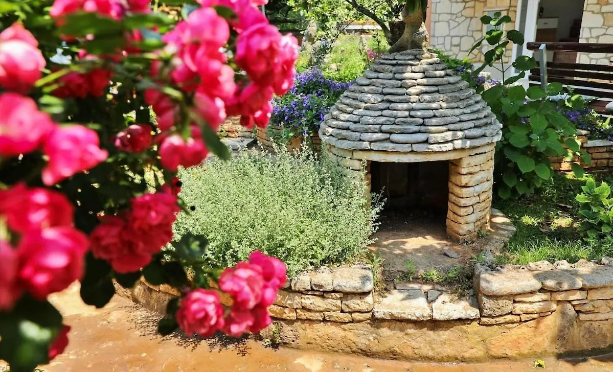 Flora Relax House, Free Parking Villa Peroj