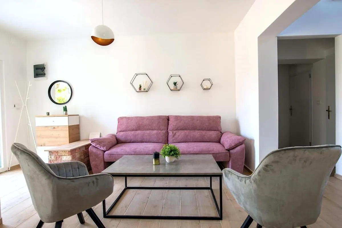 Flora Relax House, Free Parking Βίλα Peroj